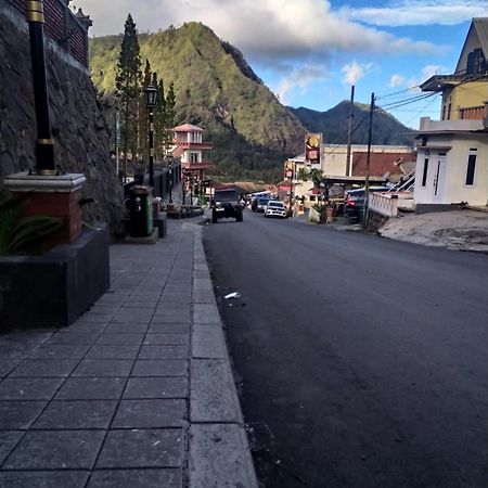 Lusman Homestay Bromo Ngadisari Exteriör bild